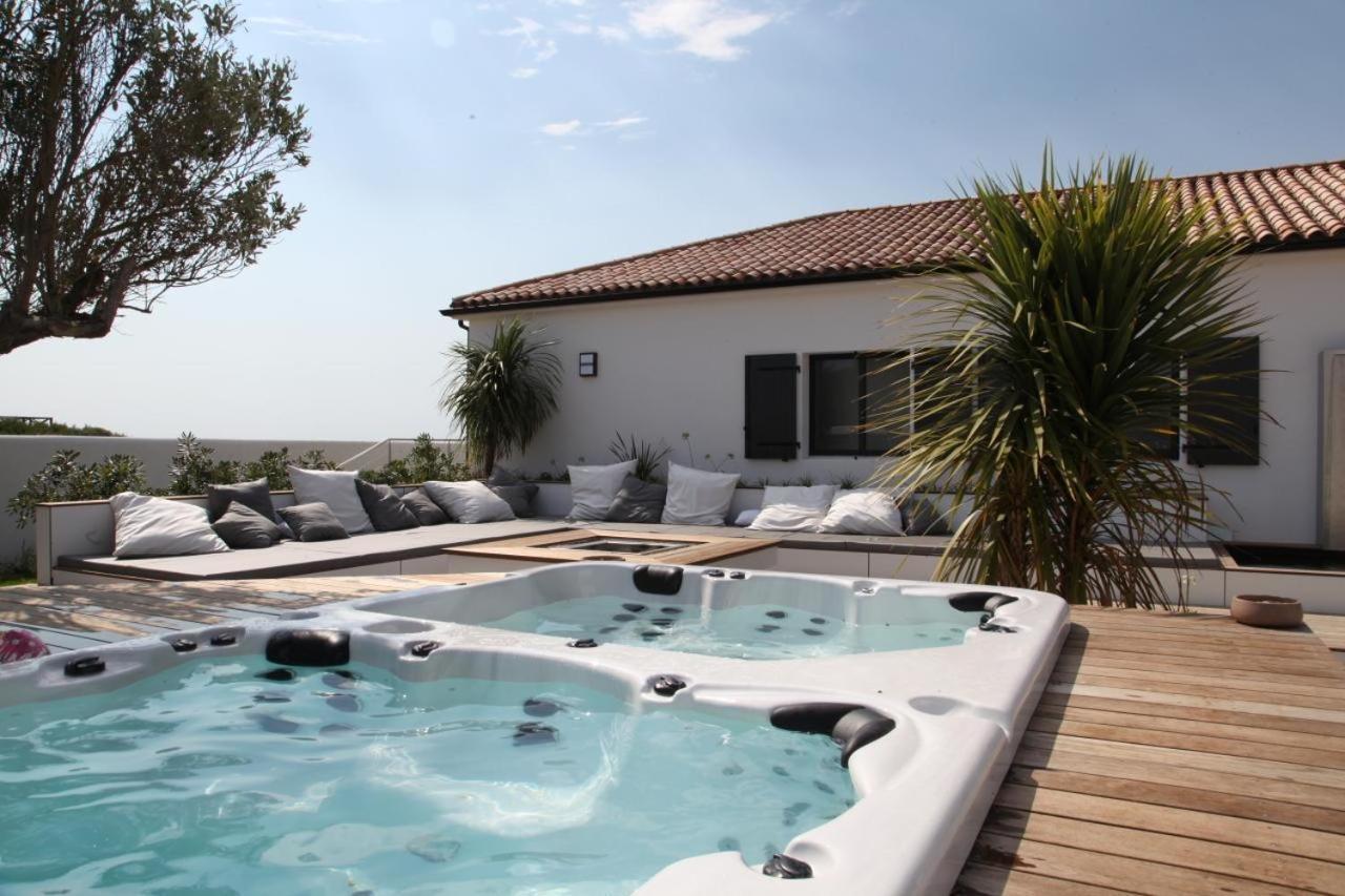 Villa La Sardane B&B Le Plomb Eksteriør billede