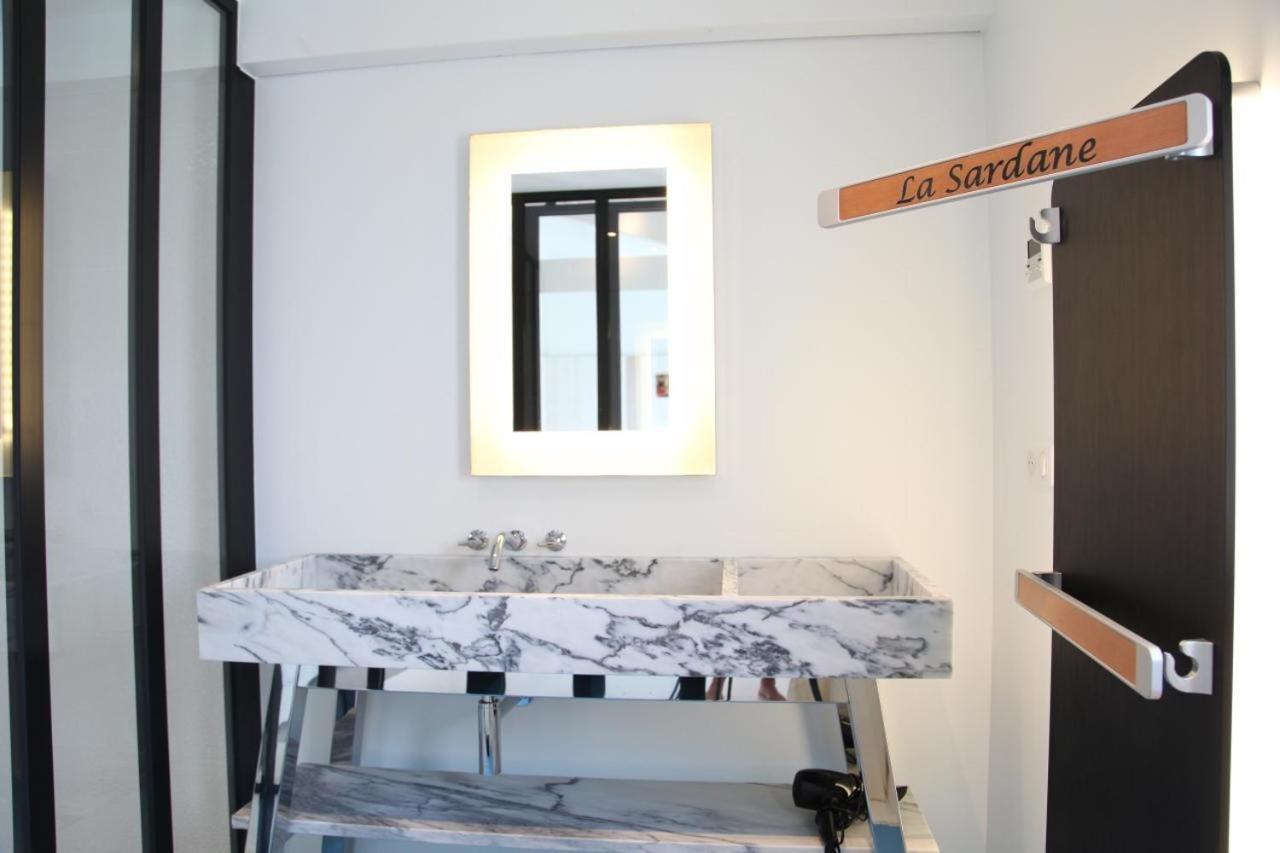 Villa La Sardane B&B Le Plomb Eksteriør billede